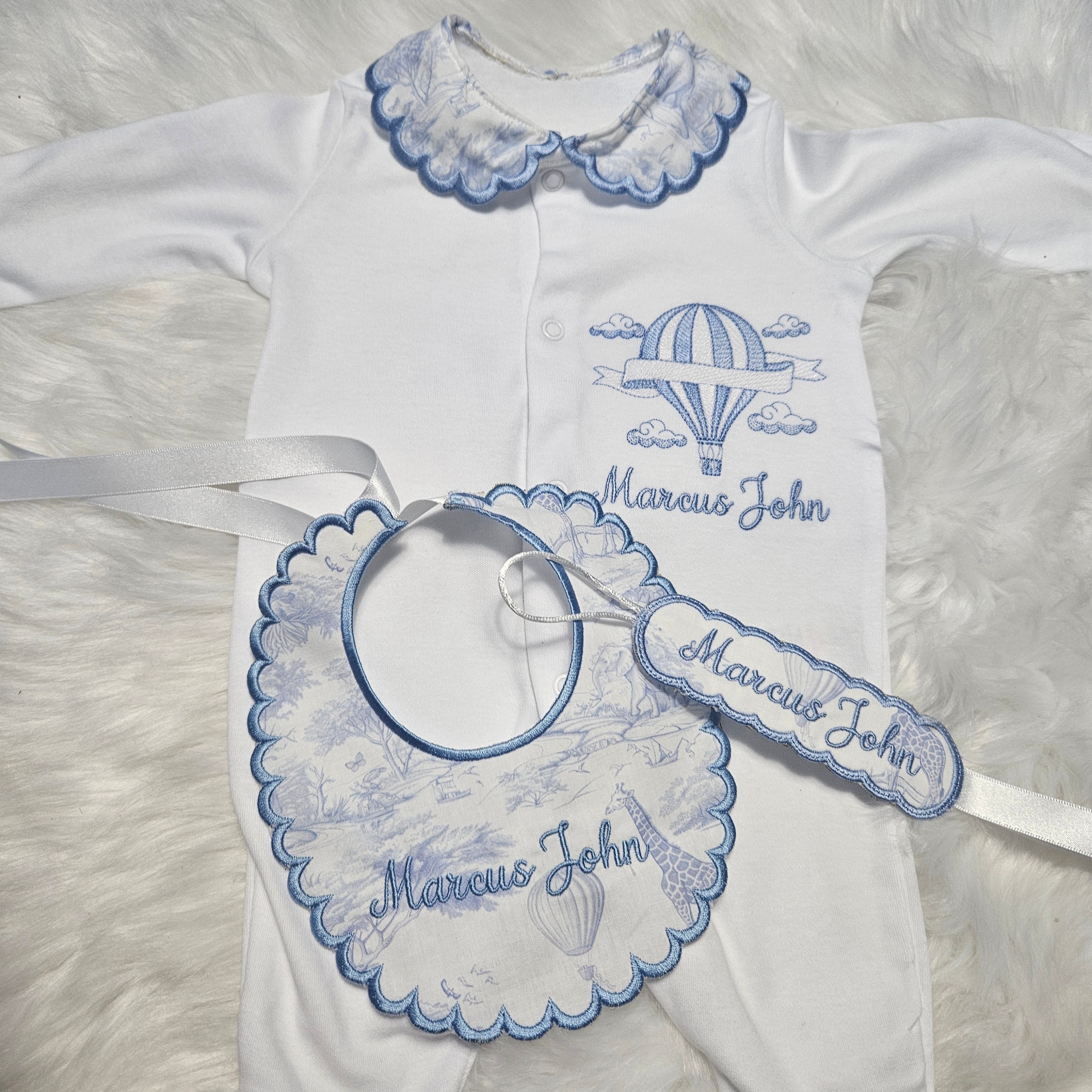 Chinoiserie Toile sleepsuit with collar