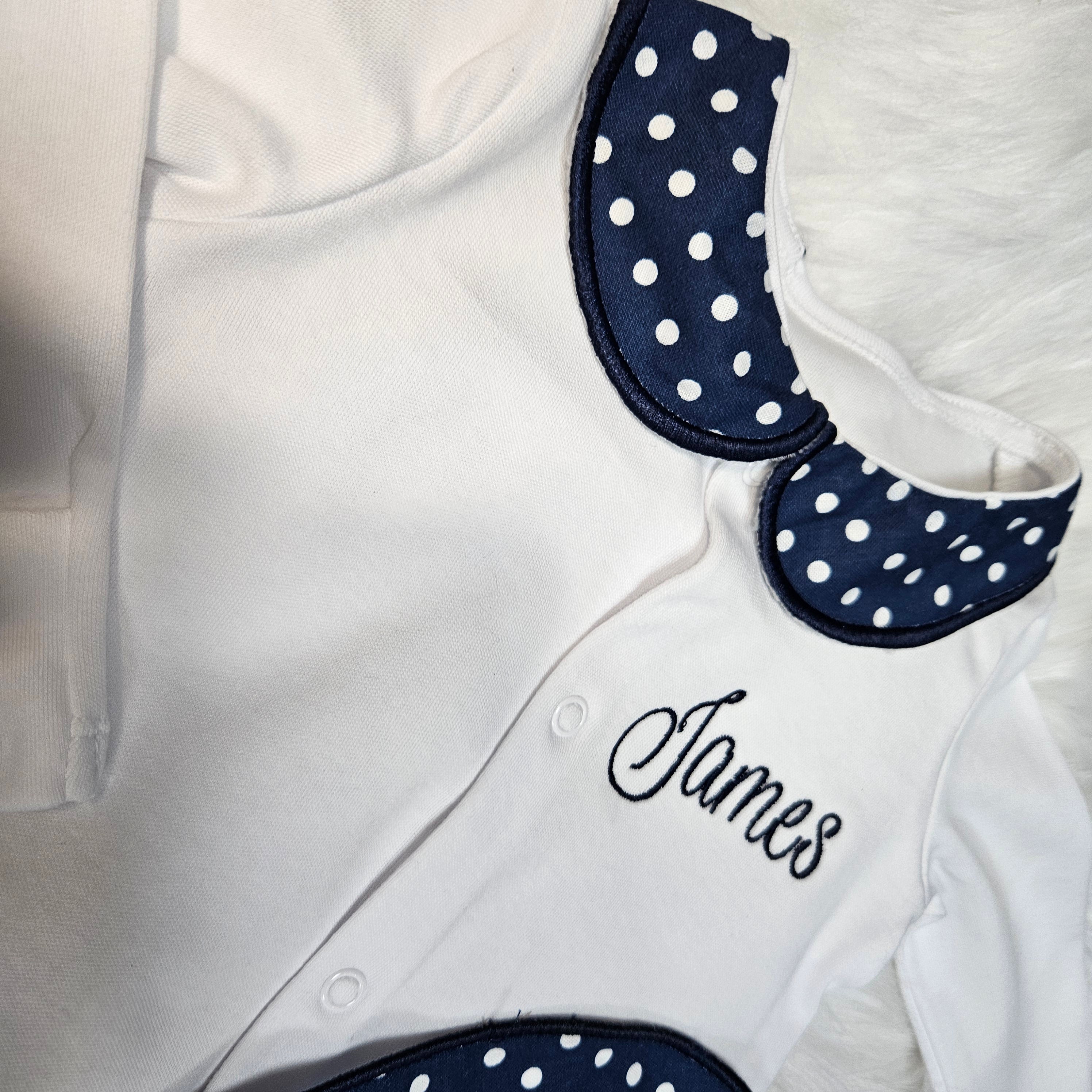 Poka dot sleepsuit collar and bib