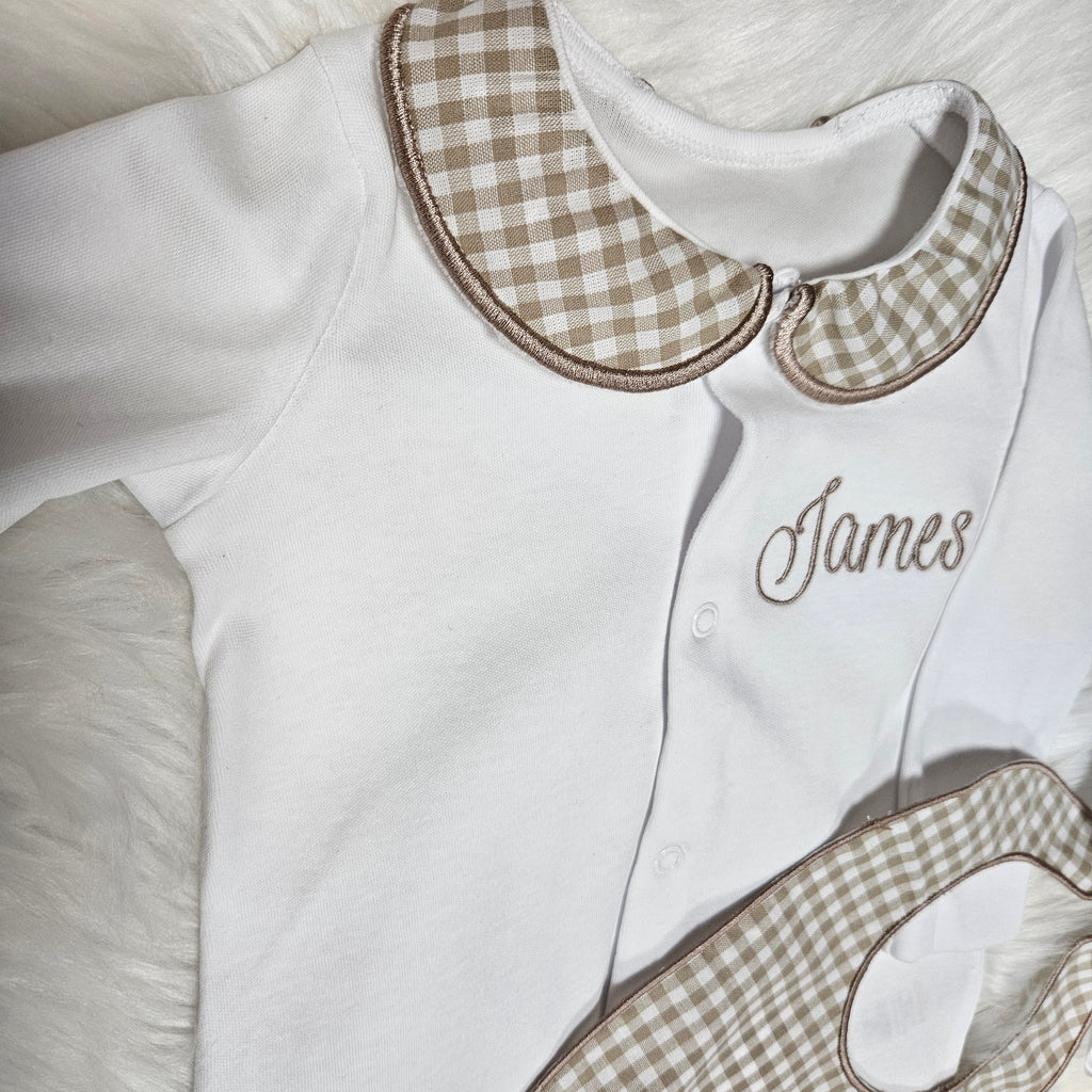 Gingham sleepsuit set collar bib