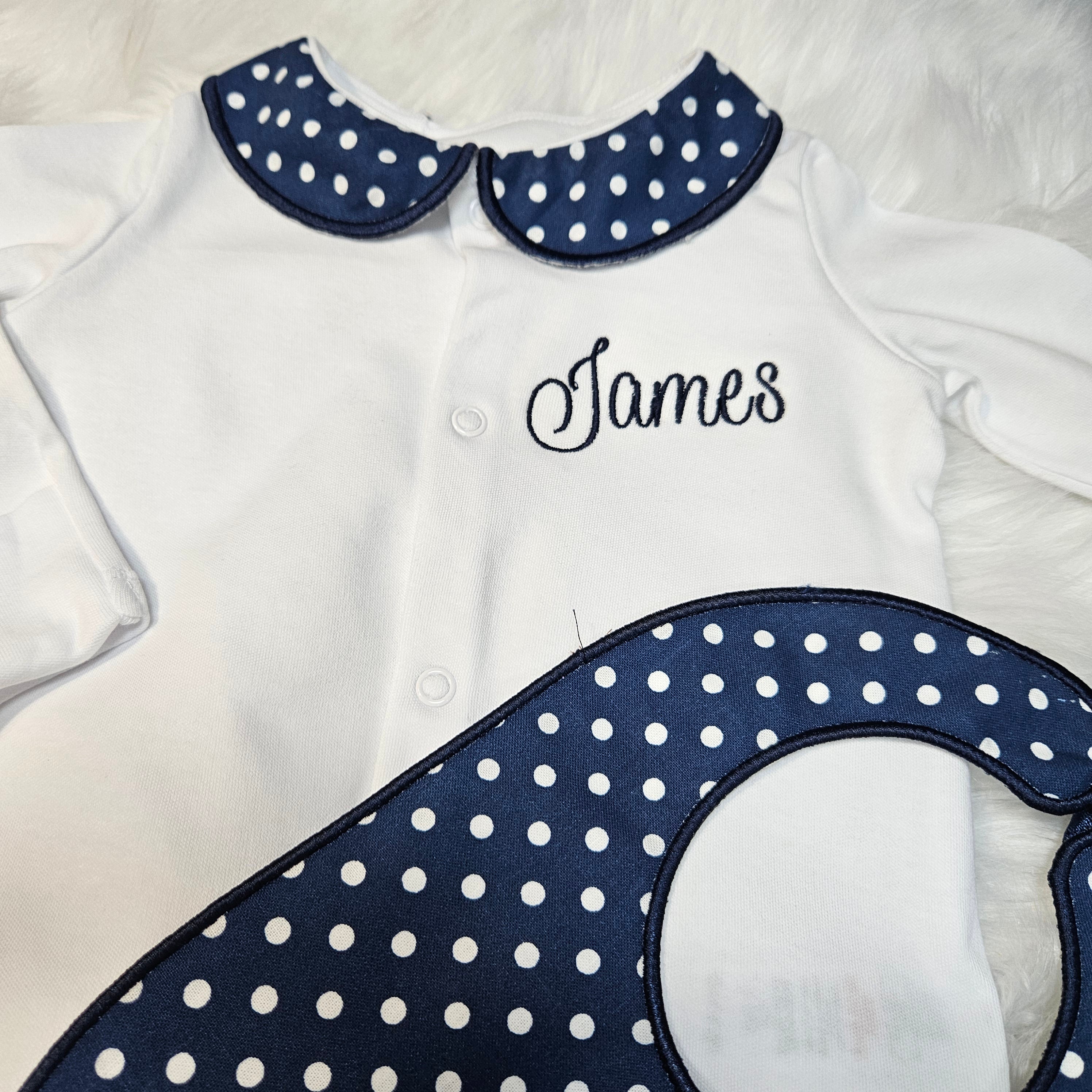 Poka dot sleepsuit collar and bib