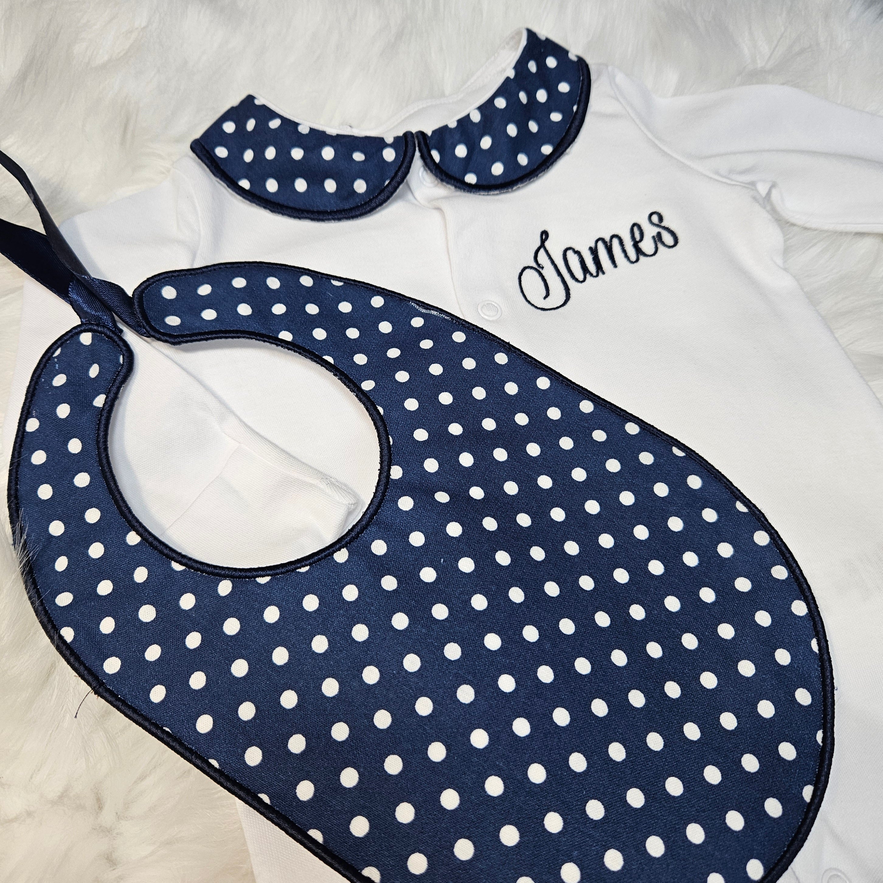 Poka dot sleepsuit collar and bib